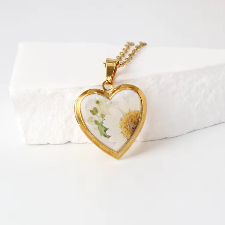 Lockets - Wildflowers