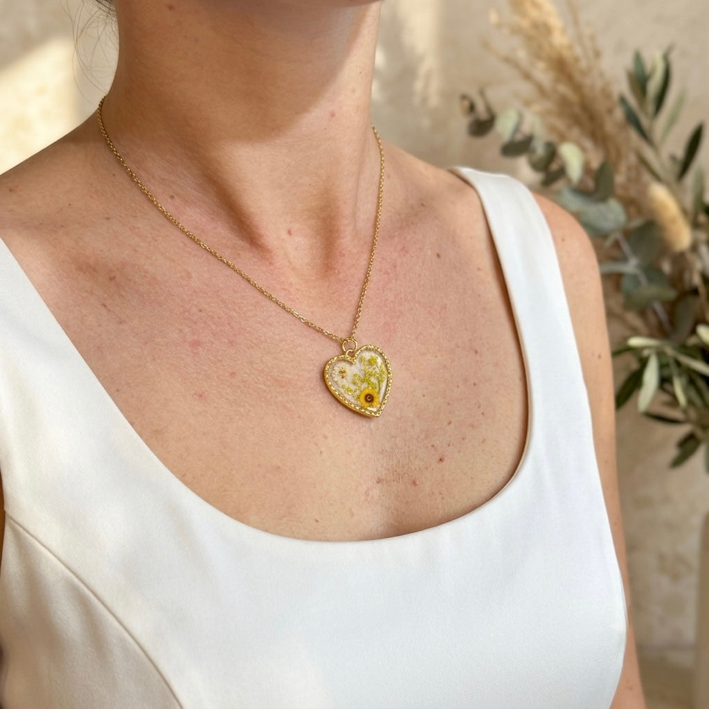 Flora Heart Necklace