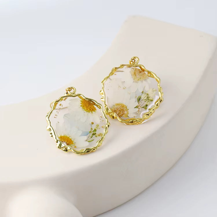 Organic Frame Earrings